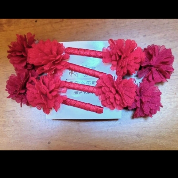 Anthropologie Handmade Floral Hair Pins main image 4